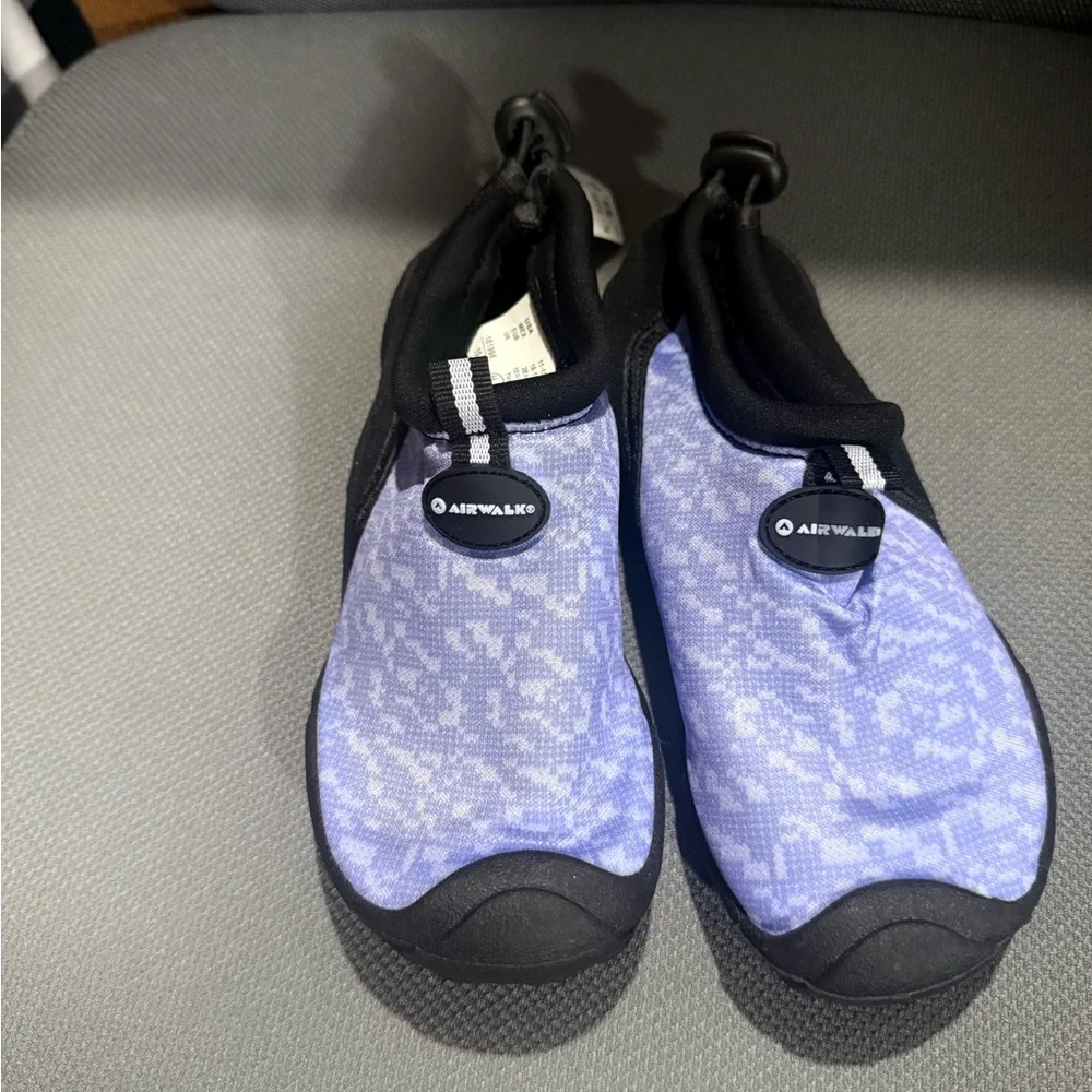 Airwalk Lavender Water Shoes